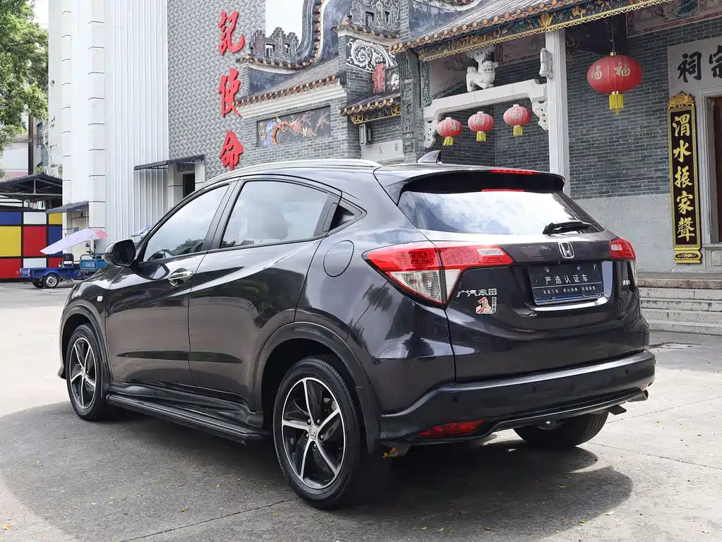 Honda Vezel 2022 — фото 9