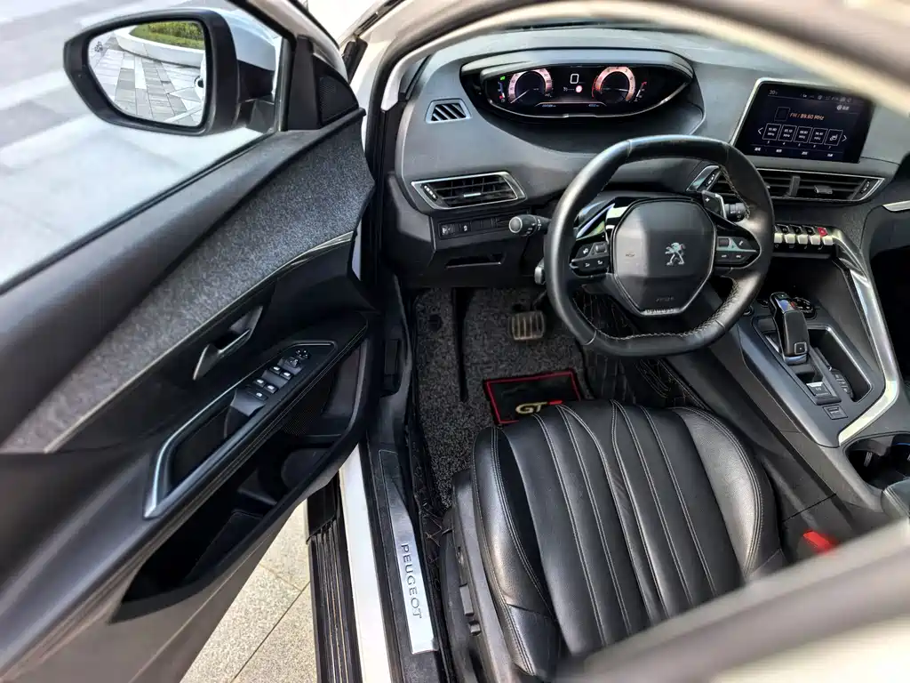 Peugeot 4008 2017 — фото 10