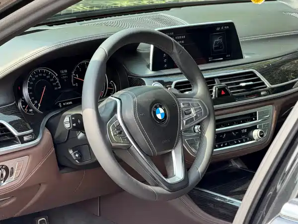 BMW 7 Series 2018