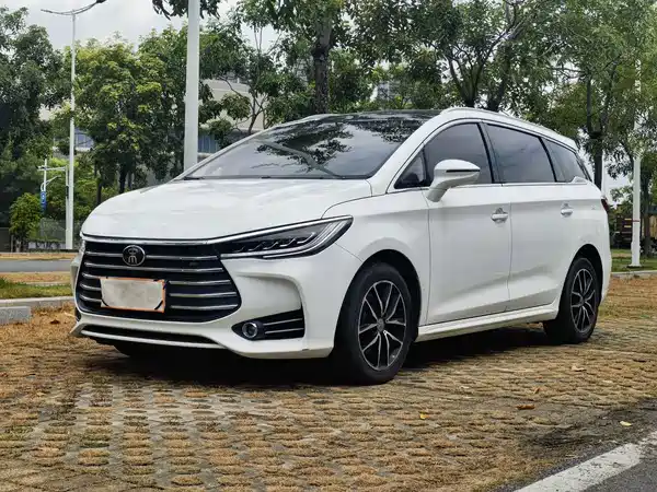 BYD Song MAX 2018