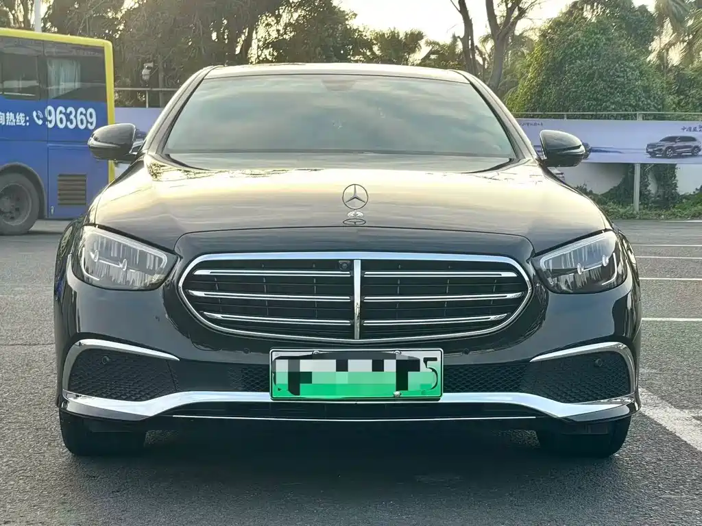 Mercedes-Benz E-Class New Energy 2022 — фото 2