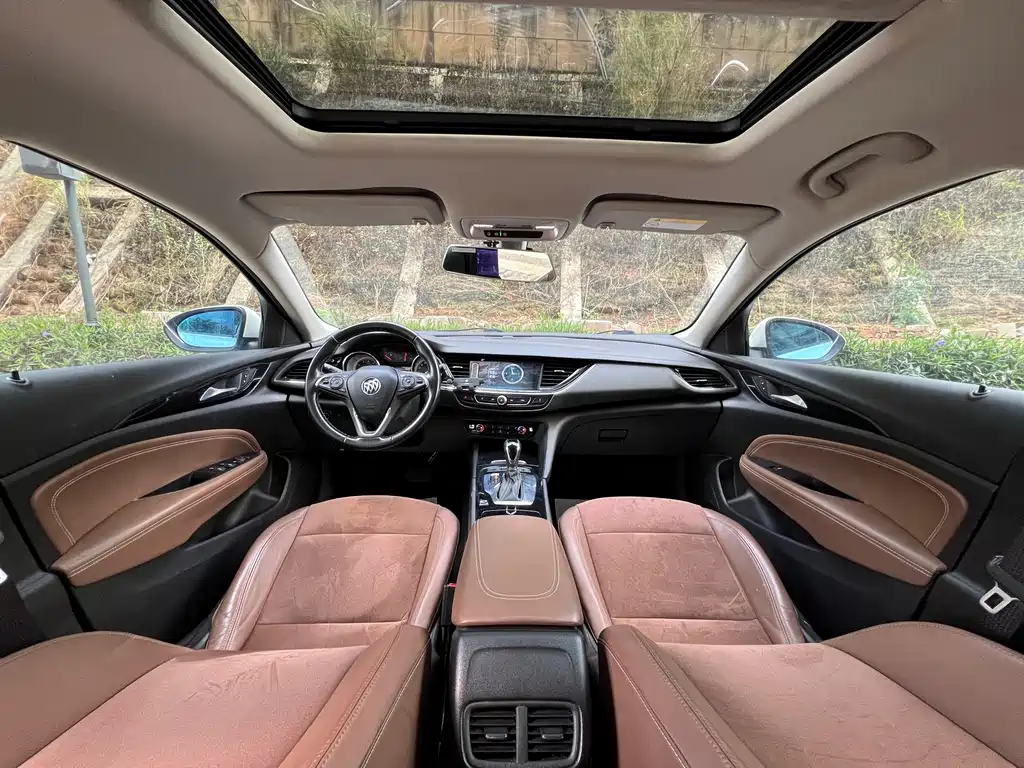 Buick Regal 2020 — фото 16
