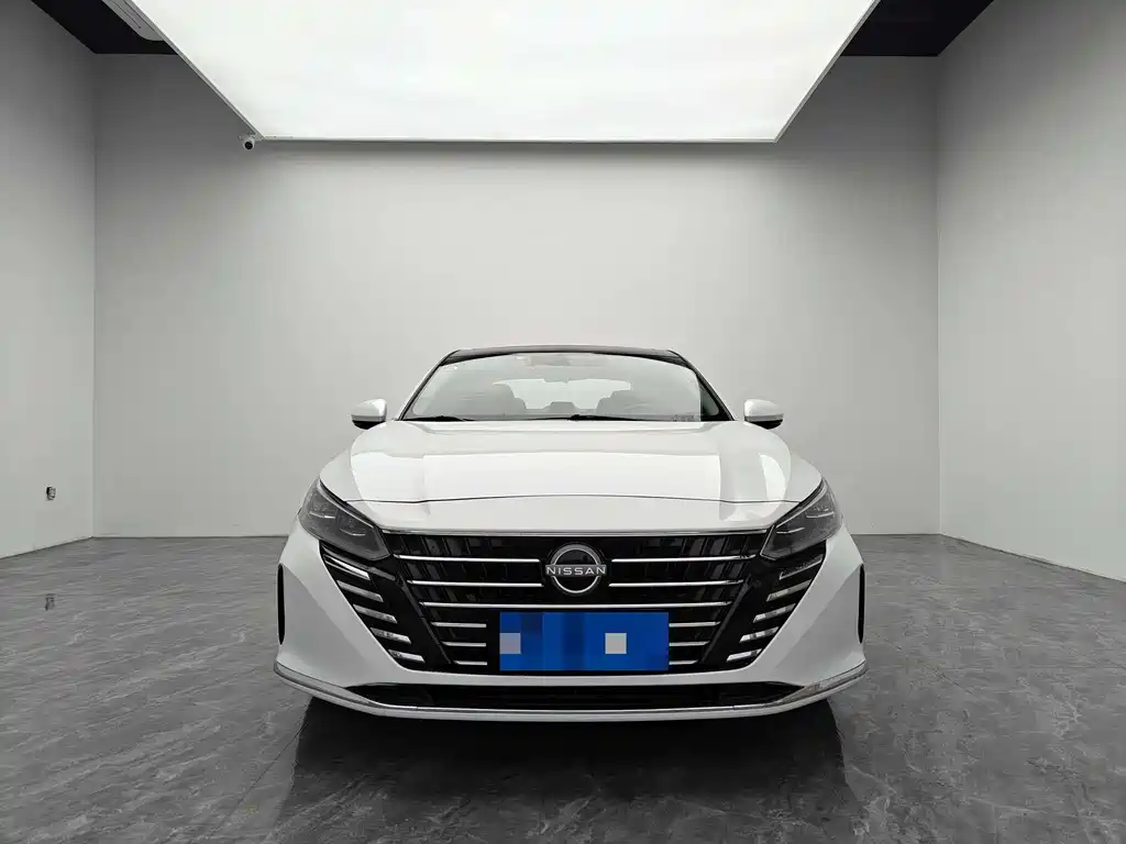 Nissan Teana 2023