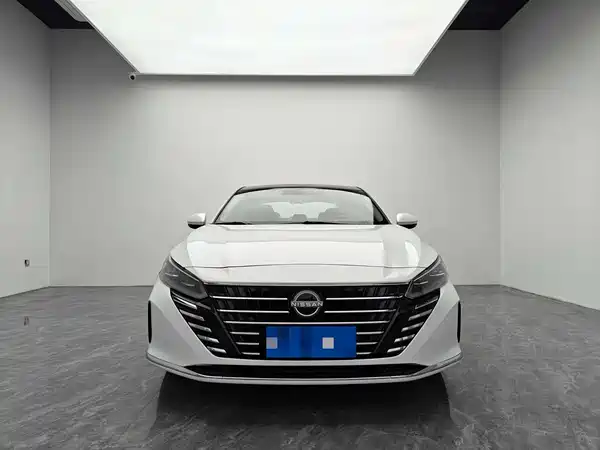 Nissan Teana 2023