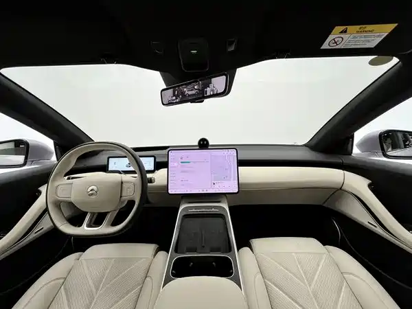 NIO ET5 2025