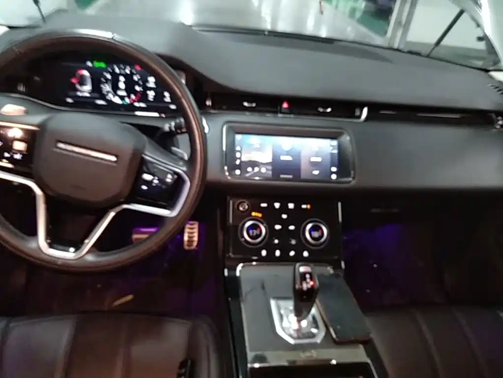 Land Rover Evoque 2022 — фото 13