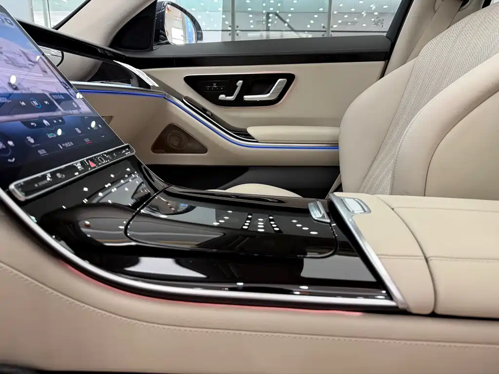 Mercedes-Benz S-Class 2023 — фото 17