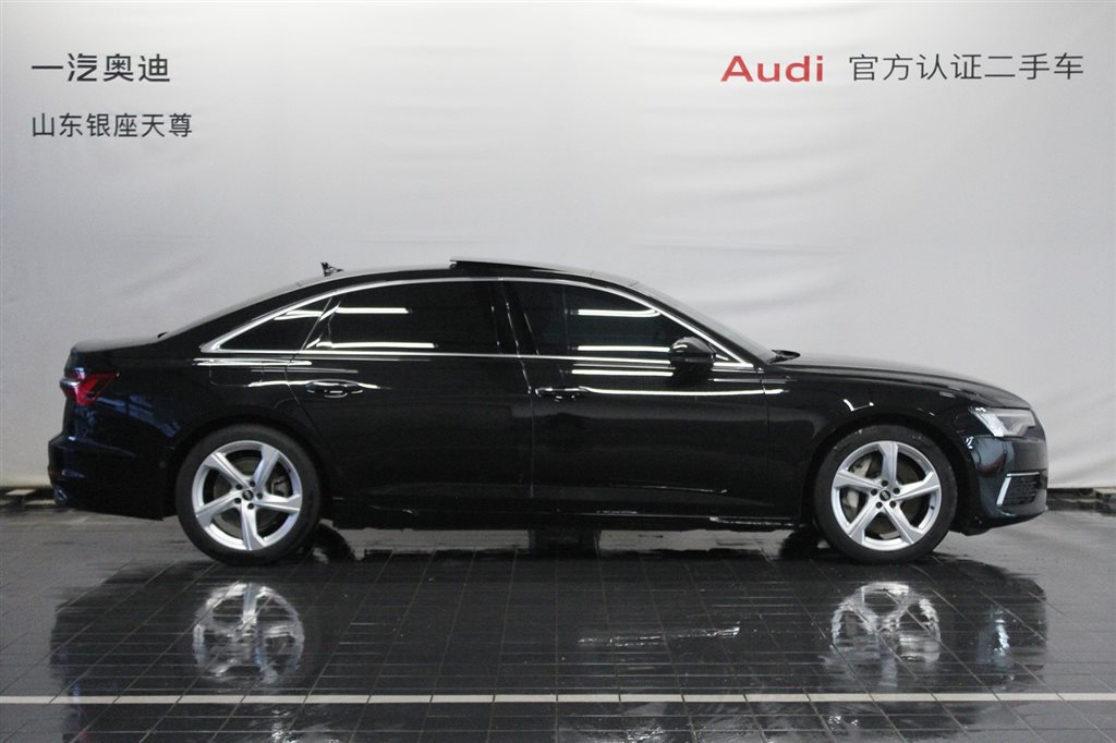 Audi A6L 2022