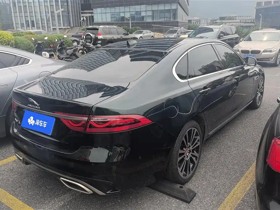 Jaguar XFL 2025