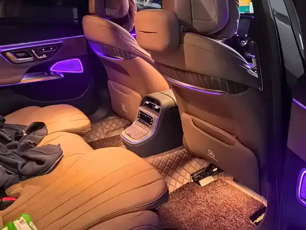 Mercedes-Benz E-Class 2025