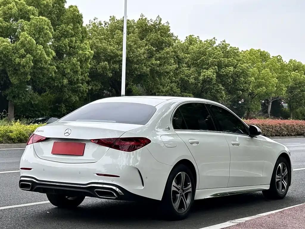 Mercedes-Benz C-Class 2022 — фото 16