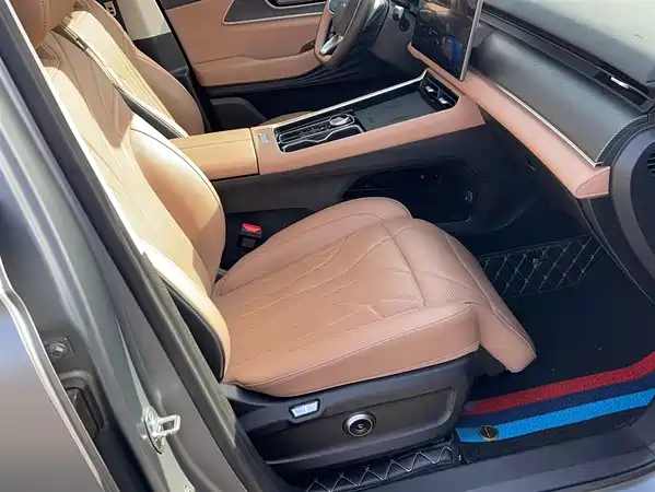 Chery Tiggo 8L 2024