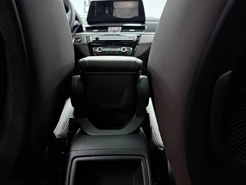 BMW X1 2022 — фото 14