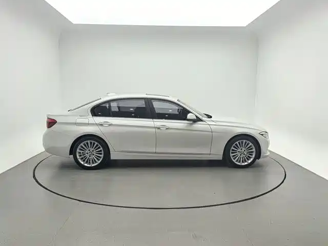 BMW 3 Series 2017 — фото 7