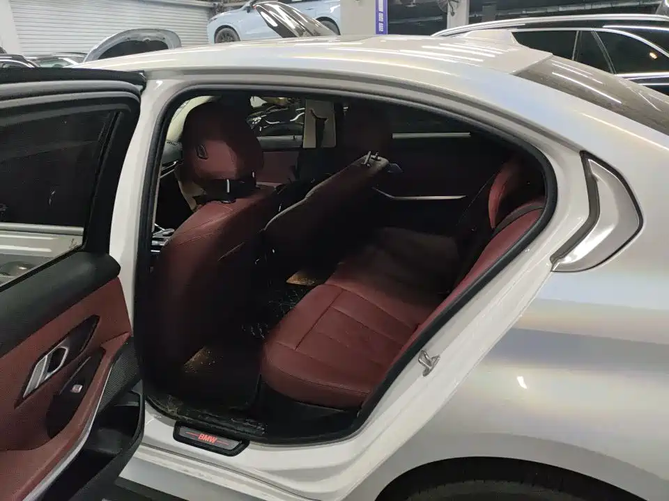 BMW i3 2022