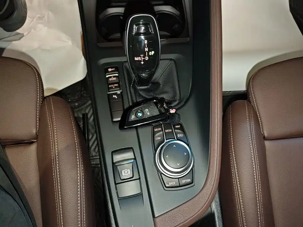 BMW X1 2022 — фото 14