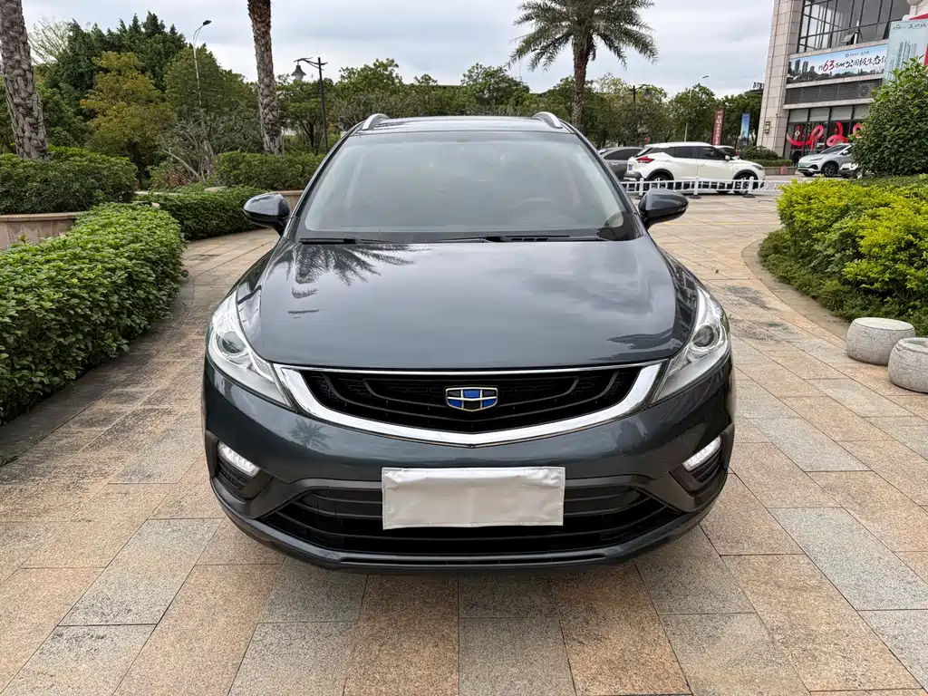 Geely Emgrand GS 2018 — фото 2