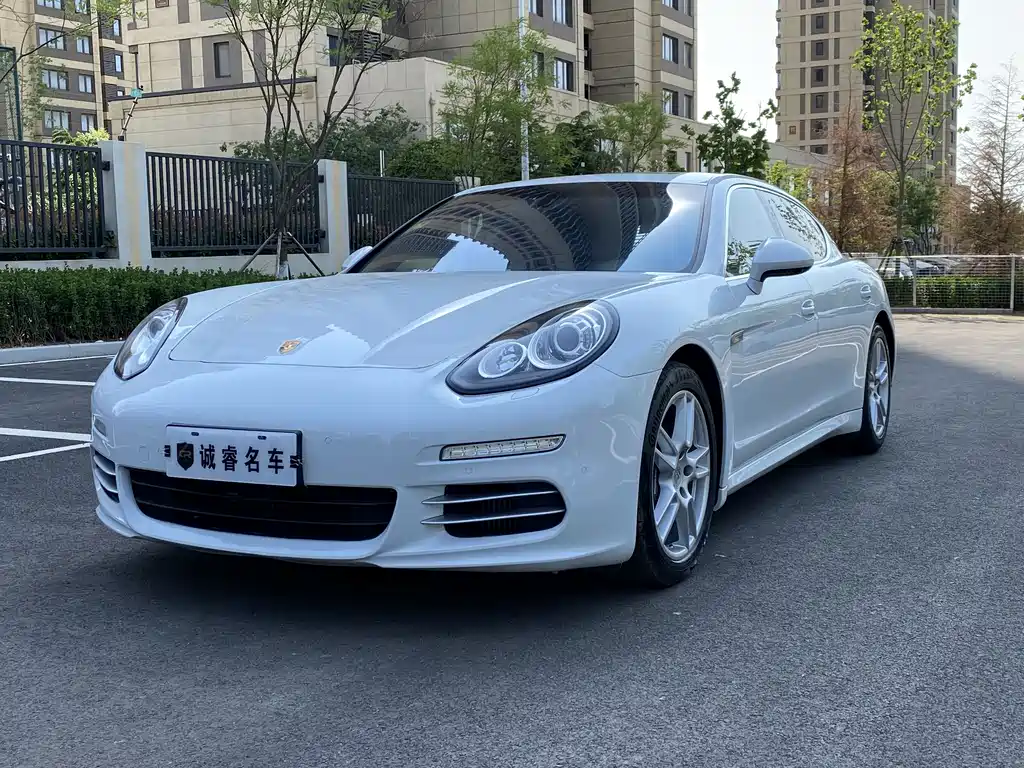 Porsche Panamera 2016 — фото 1