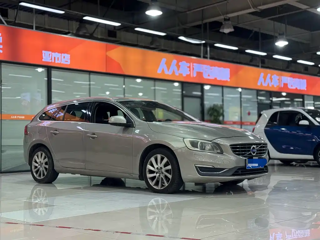 Volvo V60 2013