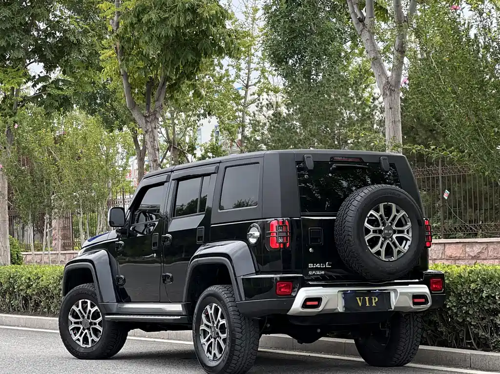 BAIC BJ40 2024 — фото 4