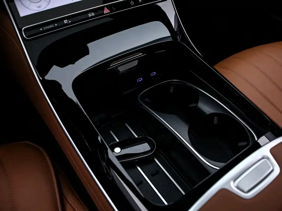 Mercedes-Benz S-Class 2024 — фото 9