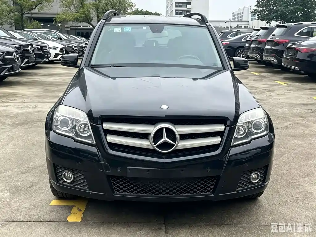 Mercedes-Benz GLK-Class 2011