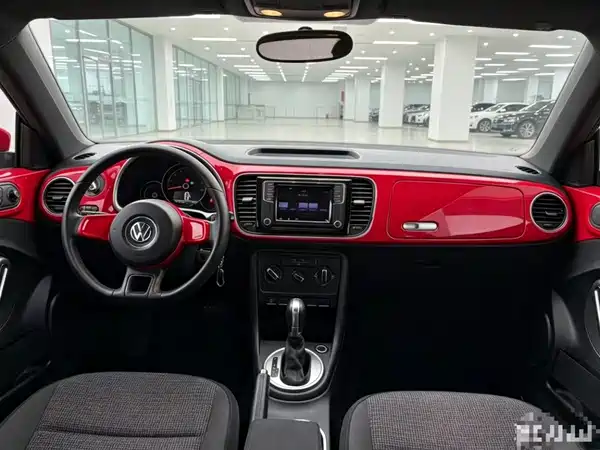 Volkswagen Beetle 2016