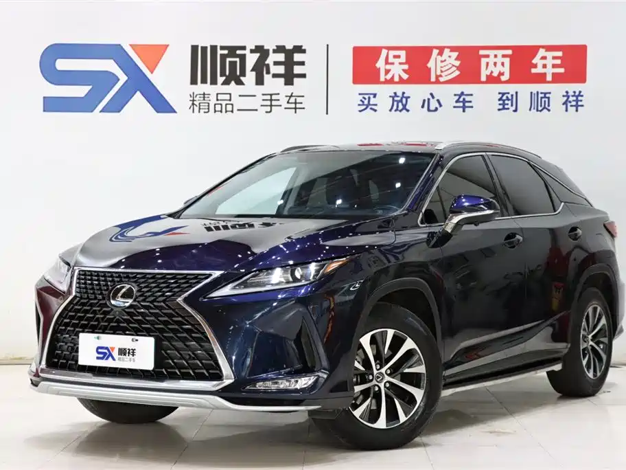Lexus RX 2022 — фото 1