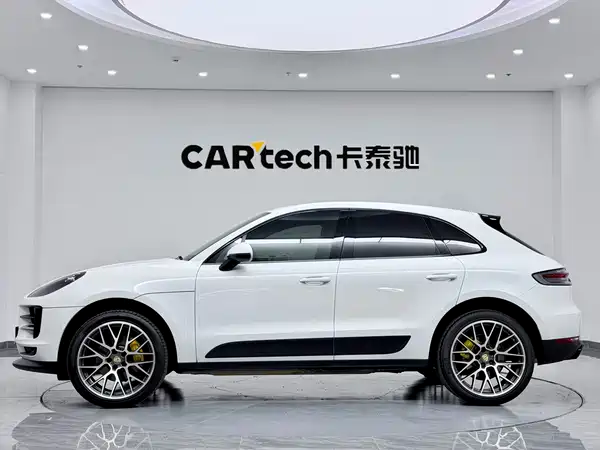 Porsche Macan 2021