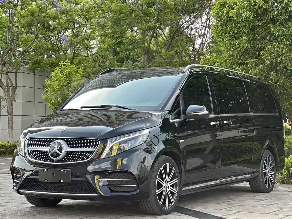 Mercedes-Benz V-Class 2023