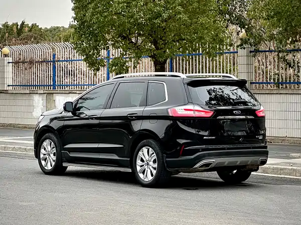 Ford Edge 2020