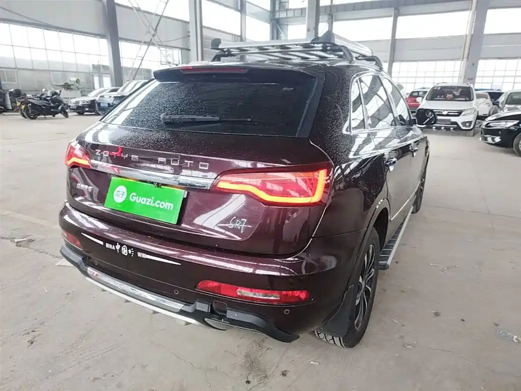 Zotye SR7 2016 — фото 7