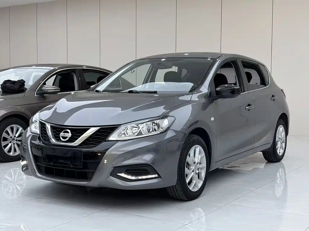 Nissan Tiida 2021