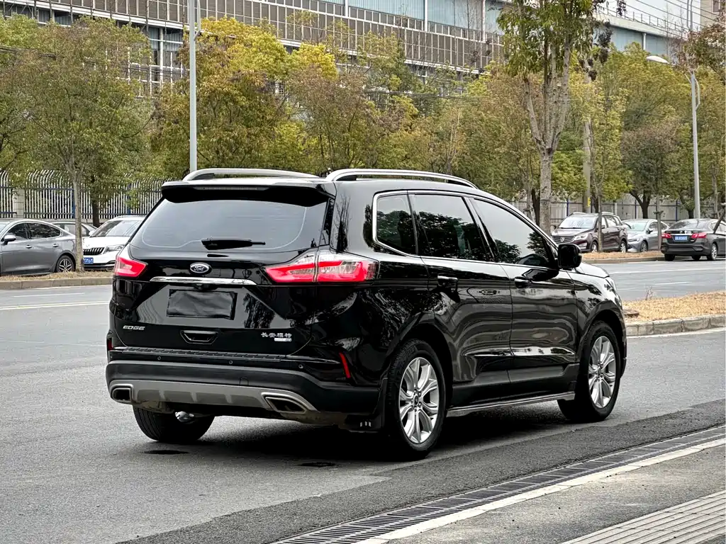 Ford Edge 2020 — фото 4