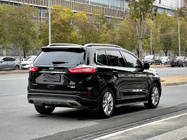 Ford Edge 2020