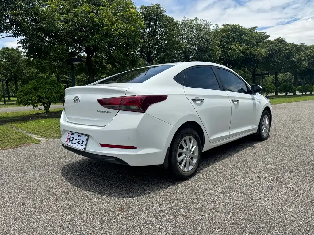 Hyundai Verna 2019 — фото 8