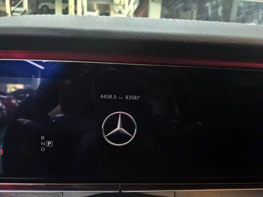 Mercedes-Benz E-Class 2020 — фото 12