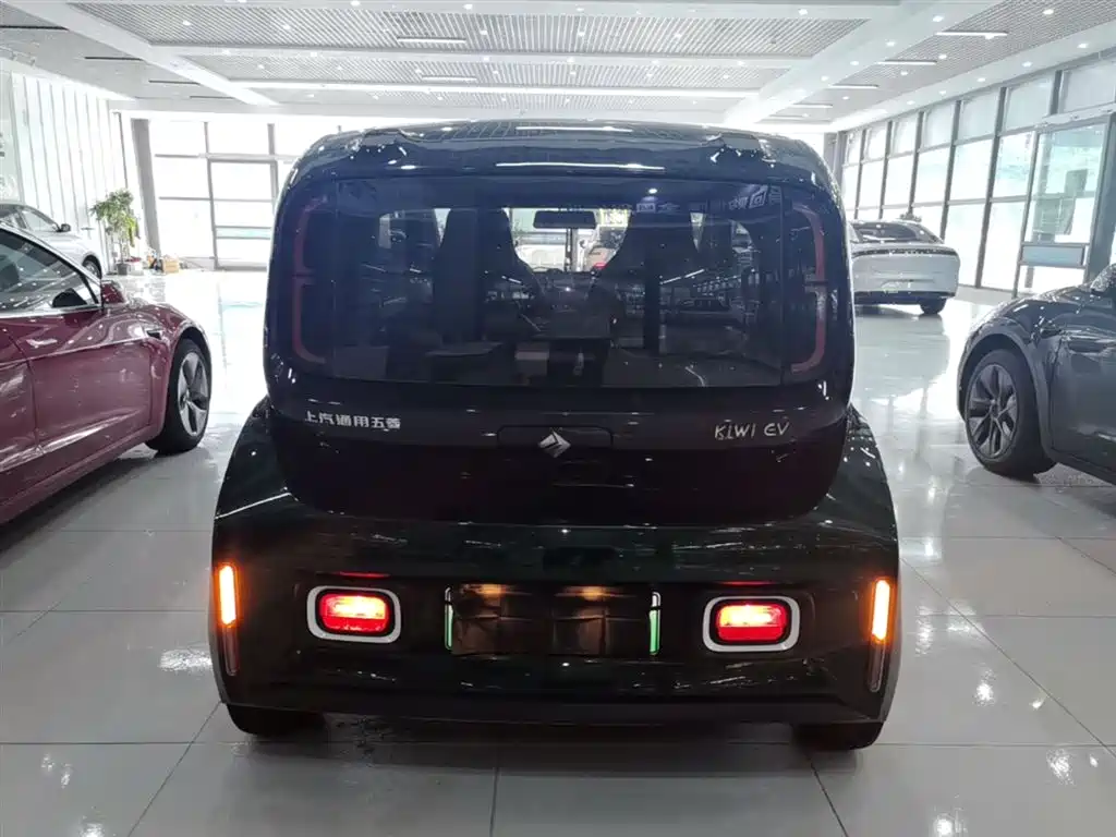 Baojun KiWi EV 2022 — фото 6