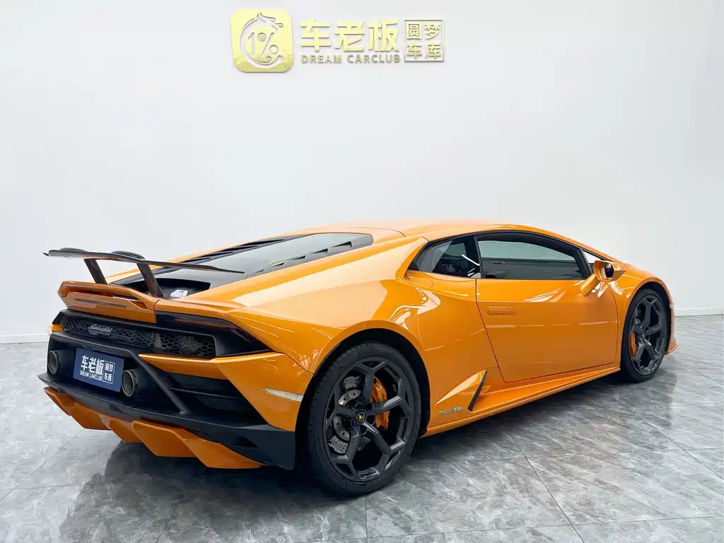 Lamborghini Huracan 2022 — фото 11