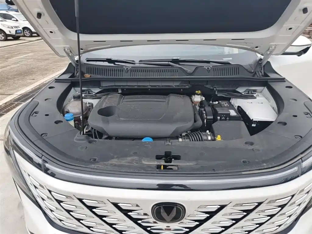 Changan CS75 PLUS 2025 — фото 20