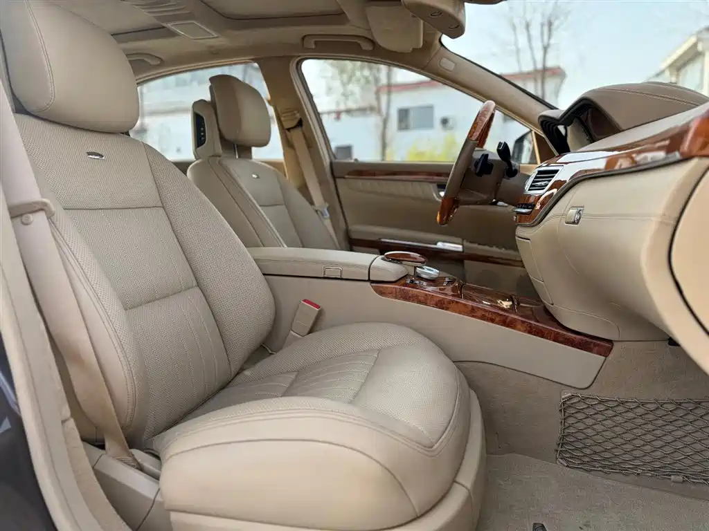 Mercedes-Benz S-Class 2011 — фото 23