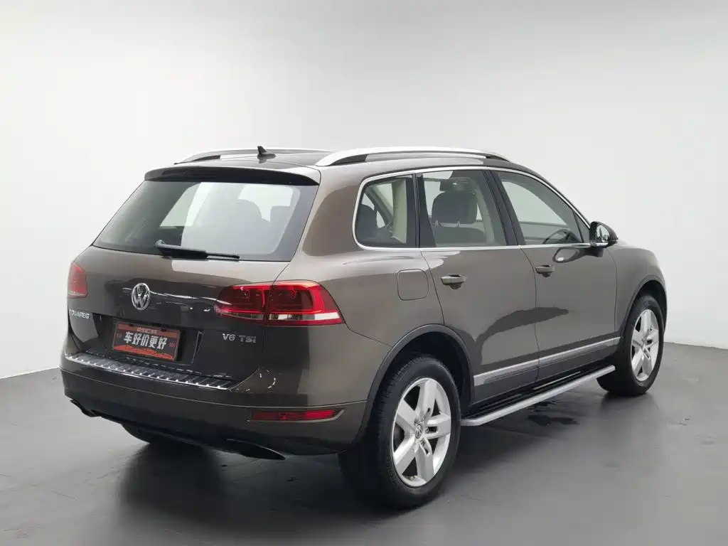 Volkswagen Touareg 2014 — фото 2