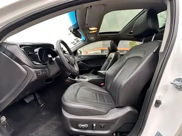 Kia K5 2012