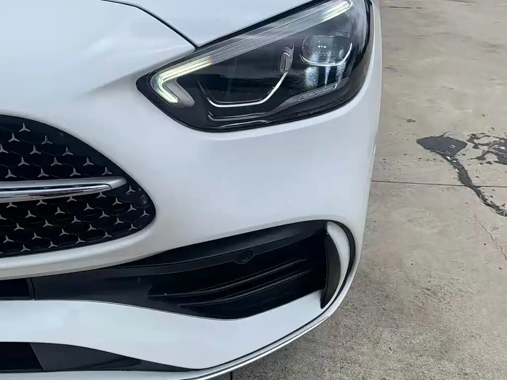 Mercedes-Benz C-Class 2022