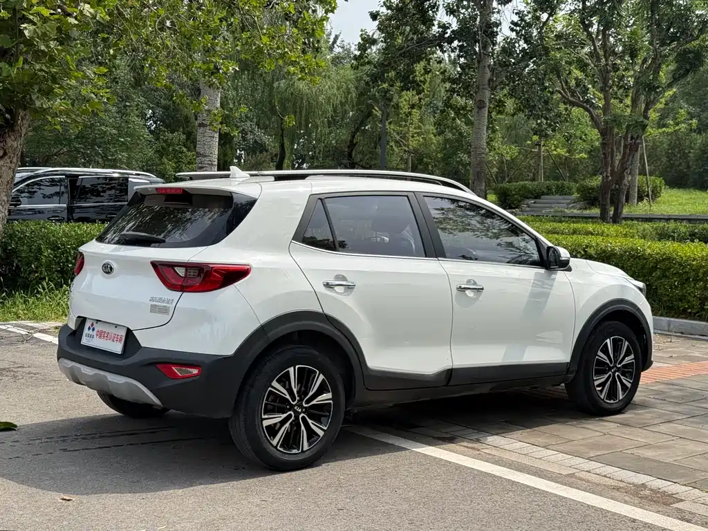 Kia KX1 2020 — фото 17