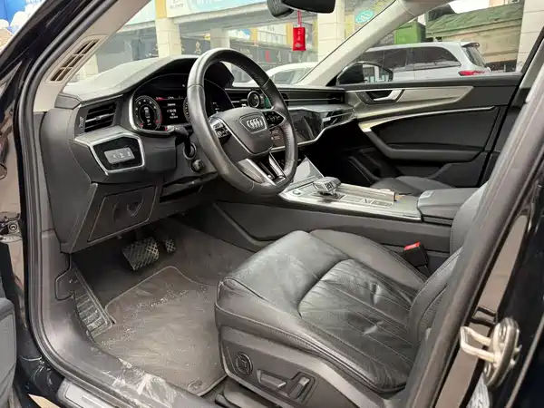 Audi A6L 2021
