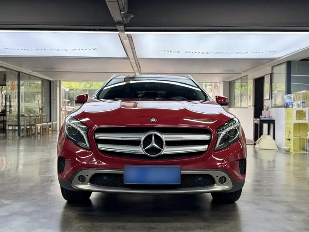 Mercedes-Benz GLA 2016 — фото 11