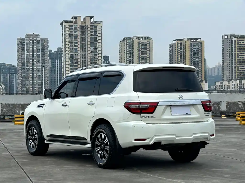 Nissan Patrol 2016
