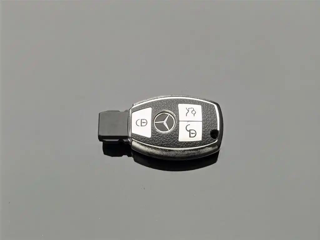 Mercedes-Benz E-Class 2015 — фото 19