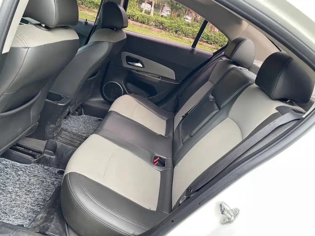 Chevrolet Cruze 2014